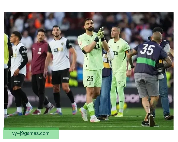 利物浦签下格鲁吉亚门将马马达什维利并计划租回使用